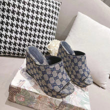 Load image into Gallery viewer, SE1078 Women&#39;s GG Platform Slide Sandal /  Size5-11
