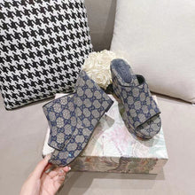 Load image into Gallery viewer, SE1078 Women&#39;s GG Platform Slide Sandal /  Size5-11
