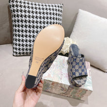 Load image into Gallery viewer, SE1078 Women&#39;s GG Platform Slide Sandal /  Size5-11
