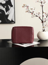 Load image into Gallery viewer, CC1693 Chanel 26B Small Tote / HIGHEST QUALITY VERSION / 21 x 20.5 x 15 cm
