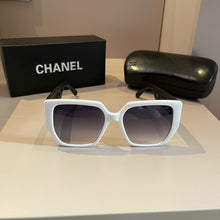 Load image into Gallery viewer, JW860 CC Eyewear
