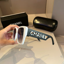 Load image into Gallery viewer, JW860 CC Eyewear
