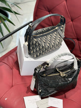 Load image into Gallery viewer, DR520 Small D-Journey Bag / 10x5.75x5.5nches
