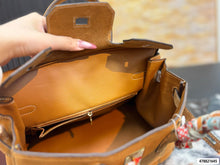 Load image into Gallery viewer, HM203 Hermes Birkin 30 Tote Bag / 30 x 22 cm
