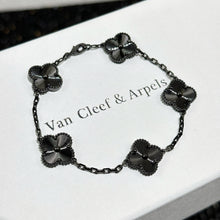 Load image into Gallery viewer, JW819 VCA Vintage Alhambra Bracelet
