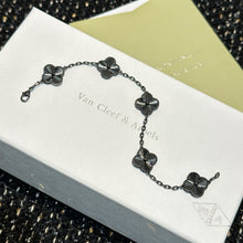 Load image into Gallery viewer, JW819 VCA Vintage Alhambra Bracelet

