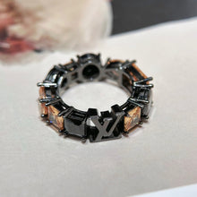 Load image into Gallery viewer, JW820 LB Light Ring
