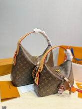 Load image into Gallery viewer, LB1555 Louis Vuitton Slouchy Underarm Bag / Large 40×28 cm &amp; Medium 33×22 cm
