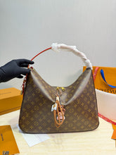 Load image into Gallery viewer, LB1555 Louis Vuitton Slouchy Underarm Bag / Large 40×28 cm &amp; Medium 33×22 cm
