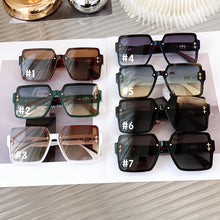 Load image into Gallery viewer, JW725 GG Eyewear
