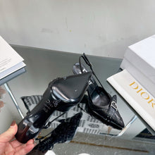 Load image into Gallery viewer, SE1311 CD Slingback / Size5-11
