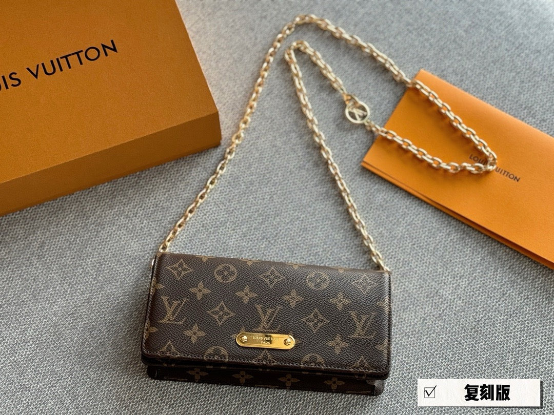 LB977 Wallet On Chain Lily / 8.1 x 4 x 1.4 inches – Hpass168