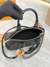 Load image into Gallery viewer, LB1697 Louis Vuitton Alma BB / HIGHEST QUALITY VERSION / 23.5×17.5×11.5 cm
