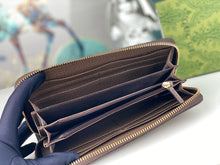 Load image into Gallery viewer, GC608 Ophidia GG Zip Around Wallet / 7.5&quot;W x 4.5&quot;H x 1&quot;D
