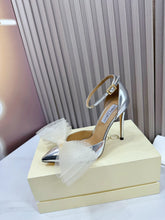 Load image into Gallery viewer, SE1171 Jimmy Choo Averly / Size5-10
