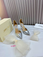Load image into Gallery viewer, SE1171 Jimmy Choo Averly / Size5-10
