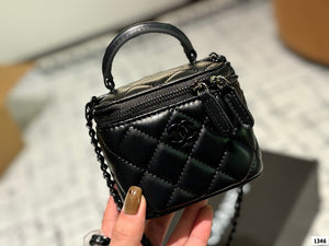 CC1042 Mini/Small Clutch with Chain