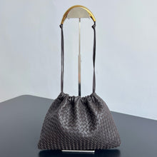 Load image into Gallery viewer, BV080 Bottega Veneta Upgraded Dustbag / HIGHEST QUALITY VERSION / 32×23 cm
