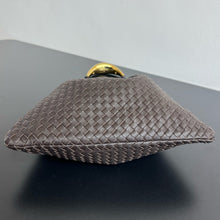 Load image into Gallery viewer, BV080 Bottega Veneta Upgraded Dustbag / HIGHEST QUALITY VERSION / 32×23 cm
