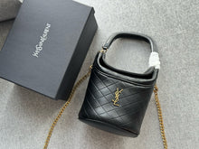 Load image into Gallery viewer, YSK338 Gaby Bucket Bag / 7.5" x 6.7" x 5.9"
