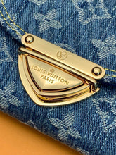 Load image into Gallery viewer, LB927 Victorine Wallet / 4.7 x 3.7 x 0.6 inches / HIGHEST QUALITY VERSION
