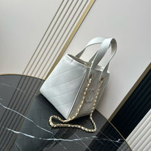 Load image into Gallery viewer, CC1480 Chanel 26B Metiers d’Art / HIGHEST QUALITY VERSION / 20.5×21×15 cm
