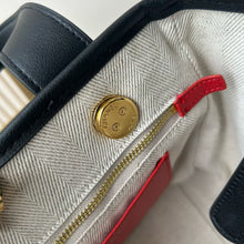 Load image into Gallery viewer, CC1481 Chanel 26B Metiers d’Art / HIGHEST QUALITY VERSION / 20.5×21×15 cm
