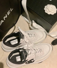 Load image into Gallery viewer, SE1369 CC Sneakers / Size4-11
