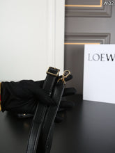 Load image into Gallery viewer, LWE054 LOEWE Puzzle Featherlight Geometric Bag / M 24×15 cm | S 17×11 cm
