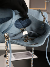Load image into Gallery viewer, CC1483 Chanel 26P Classic Quilted Chain Bag / M 23×19 cm | S 20×14 cm
