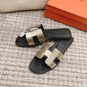 SE1093 H Oran Sandal /  Size4-11