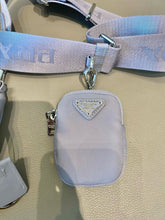 Load image into Gallery viewer, PD272 Prada Re-Edition 2005 Re-Nylon bag / 7.1x8.6x2.3inch
