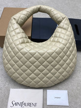 Load image into Gallery viewer, YSK440 ICARE Hobo in Quilted Nappa / 11.8–18.5" x 12" x 0.8–4.7" / HIGHEST QUALITY VERSION
