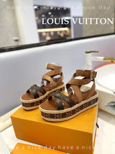 Load image into Gallery viewer, SE1094 LB Sandals /  Size5-11

