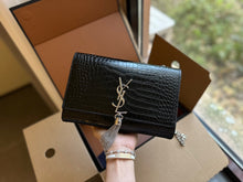 Load image into Gallery viewer, YSK292 Kate Medium Chain Bag with Tassel / 9.4 x 5.7 x 2.1 INCHES
