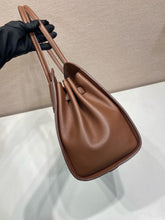 Load image into Gallery viewer, PD408 Prada Structured Leather Tote / HIGHEST QUALITY VERSION / 34×23×13 cm
