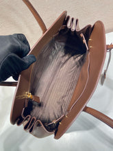 Load image into Gallery viewer, PD408 Prada Structured Leather Tote / HIGHEST QUALITY VERSION / 34×23×13 cm
