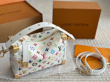 Load image into Gallery viewer, LB1191 LV x TM Side Trunk MM / 9.3 x 6.3 x 3.3 inches
