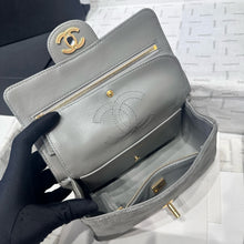 Load image into Gallery viewer, CC1488 Chanel 26B Mini Flap Bag/ HIGHEST QUALITY VERSION / 20 cm
