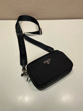 Load image into Gallery viewer, PD410 Prada Re-Nylon &amp; Saffiano / HIGHEST QUALITY VERSION / 20×13.5×7 cm

