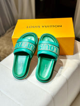 Load image into Gallery viewer, SE1373 LB Sildes / Size5-11
