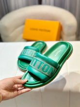 Load image into Gallery viewer, SE1373 LB Sildes / Size5-11
