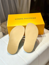 Load image into Gallery viewer, SE1373 LB Sildes / Size5-11
