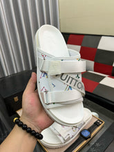 Load image into Gallery viewer, MSE085 LB Sandals / Size7-12
