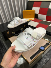 Load image into Gallery viewer, MSE085 LB Sandals / Size7-12
