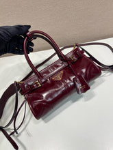 Load image into Gallery viewer, PD414 Prada Softlux Oil-Waxed Leather Mini / HIGHEST QUALITY VERSION / 23.5×12×9 cm
