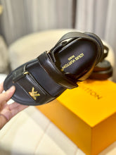 Load image into Gallery viewer, SE1374 LB Sandals / Size5-11
