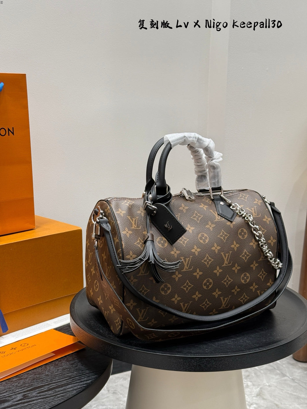 LB1279 Speedy Soft 30 Dark / 11.8 x 8.3 x 6.7 inches