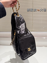 Load image into Gallery viewer, CC1133 CHANEL 25 Small Handbag / 11.8 x 10.2 x 5.5in
