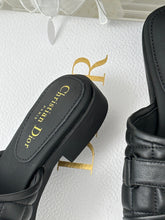 Load image into Gallery viewer, SE1172 Dio(r)evolution Slide / Size5-9
